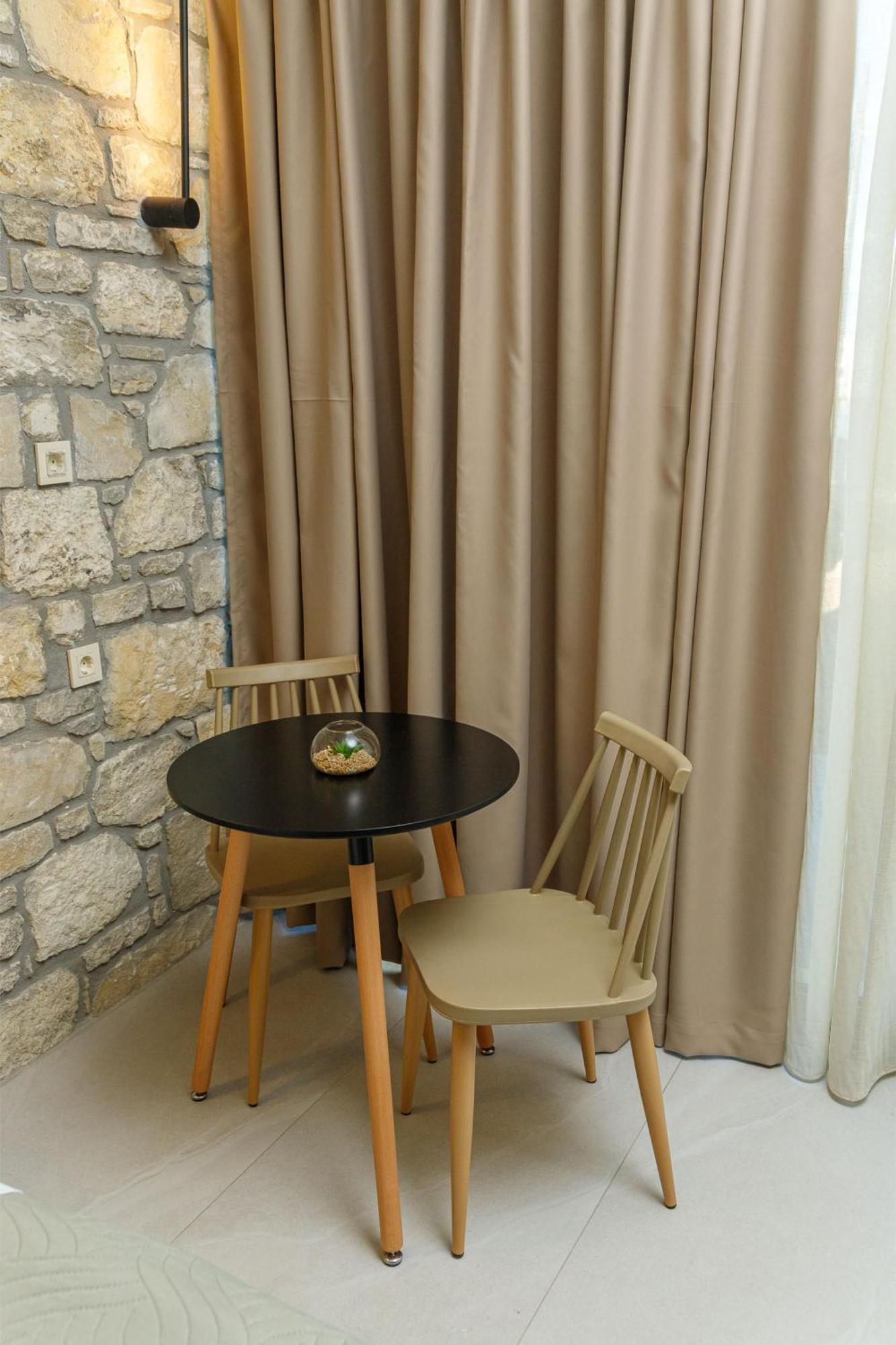 Achatis Apartments With Sea View Kolymbari Exterior foto