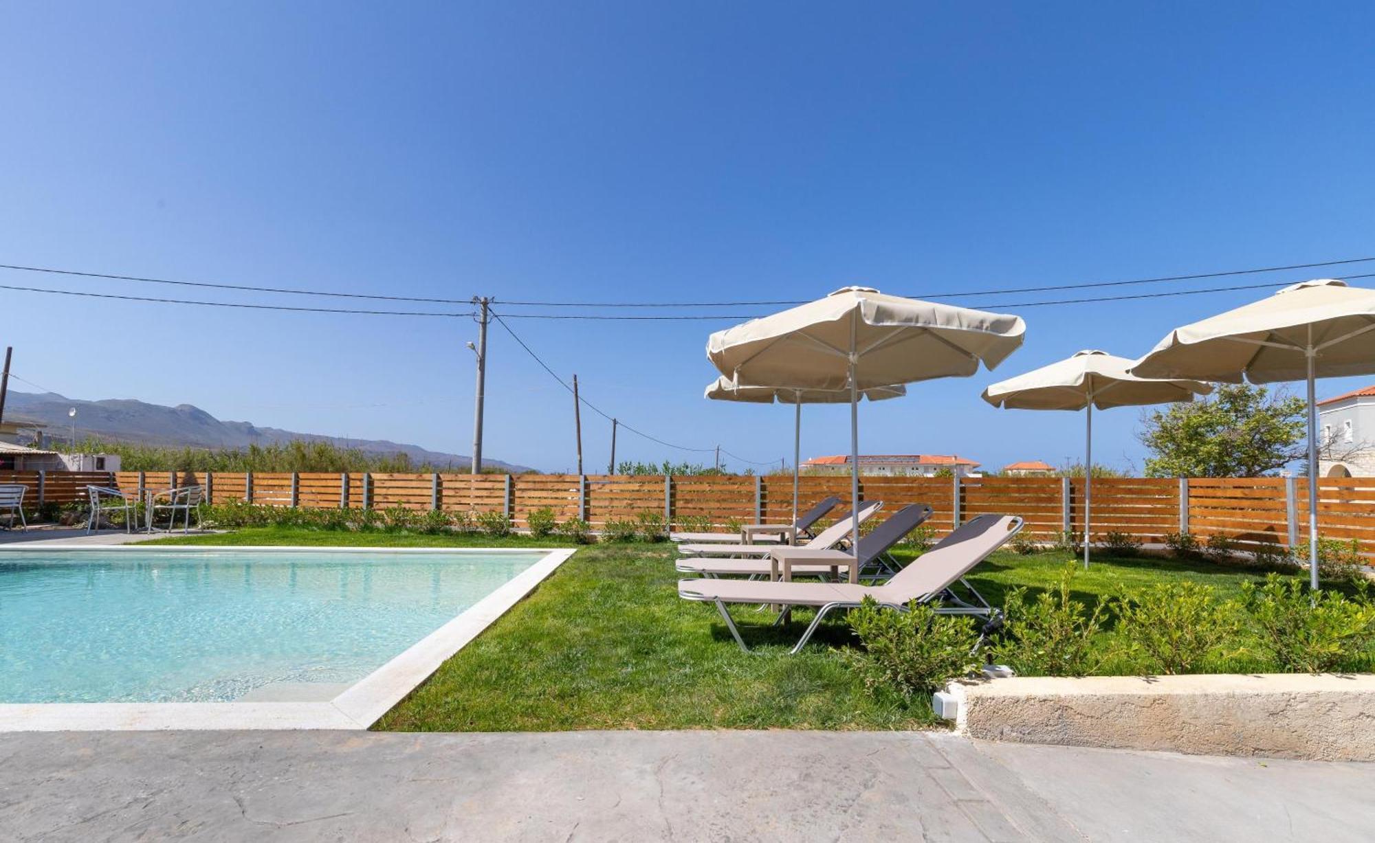 Achatis Apartments With Sea View Kolymbari Exterior foto