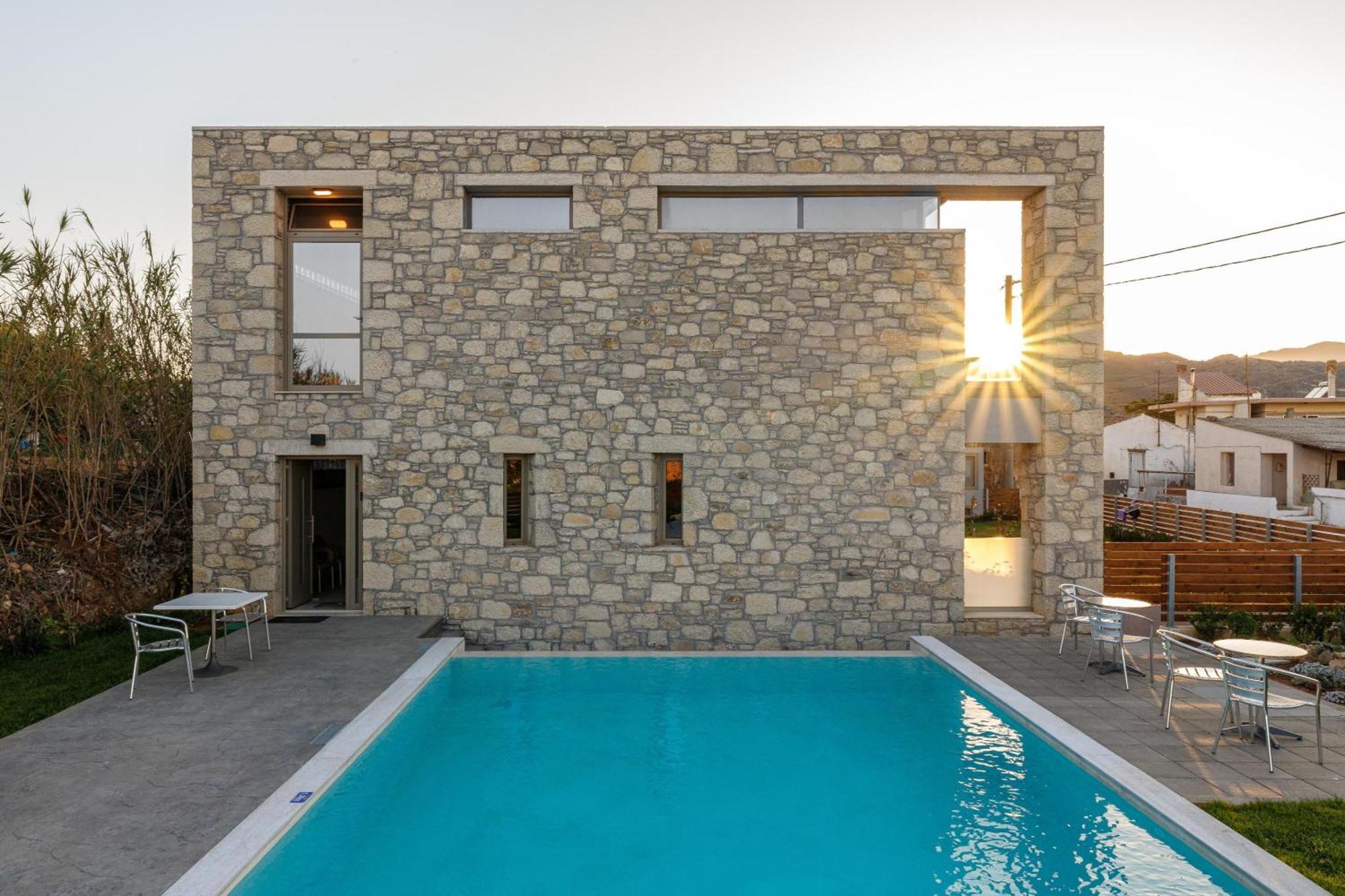 Achatis Apartments With Sea View Kolymbari Exterior foto